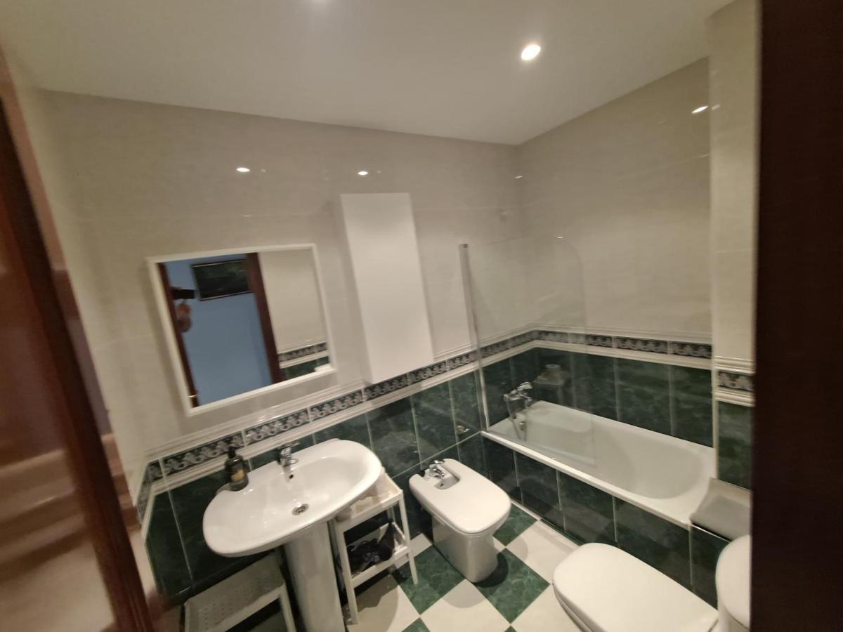 Apartamento Con Vistas, Amplio Y Luminoso Monforte De Lemos Exterior photo