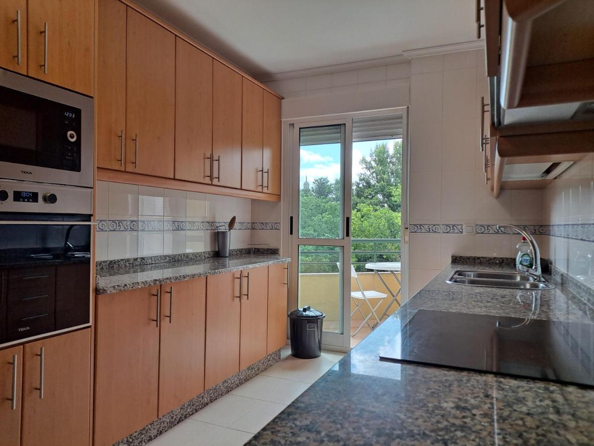 Apartamento Con Vistas, Amplio Y Luminoso Monforte De Lemos Exterior photo